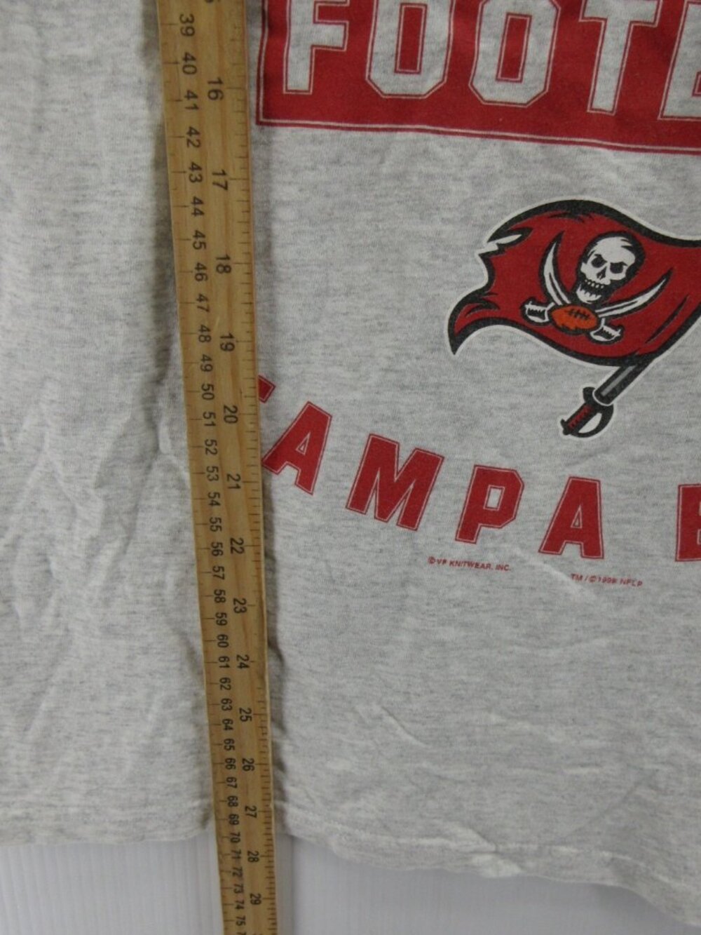 VINTAGE Tampa Bay Buccaneers Football Shirt Large Muscle Tank Top 90s - Picture 4 of 10